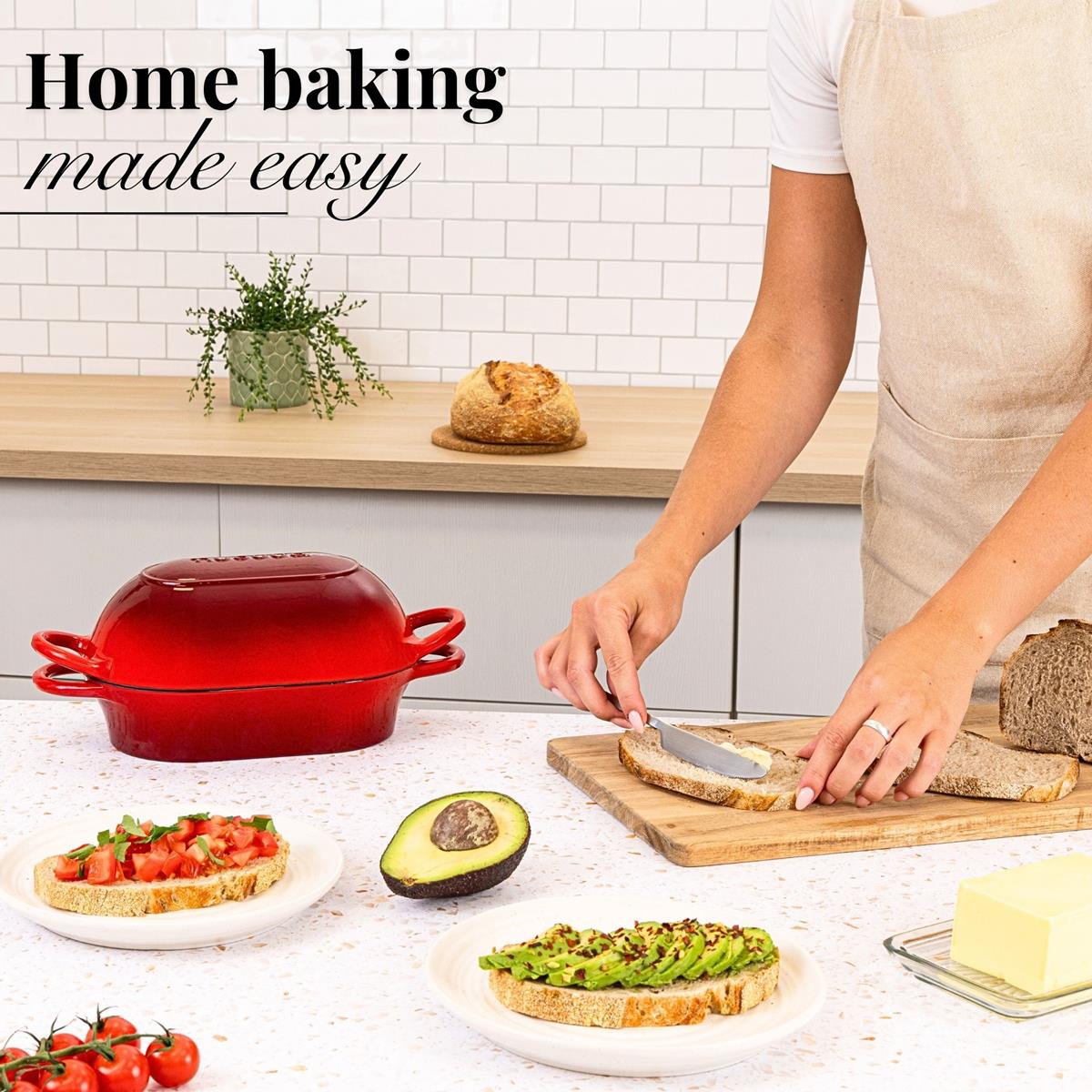 Home baking made easy with Nuovva cast iron loaf pan with lid