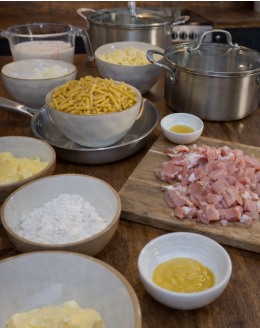 Luxury Mac & Cheese in the Stainless Steel Cookware Set