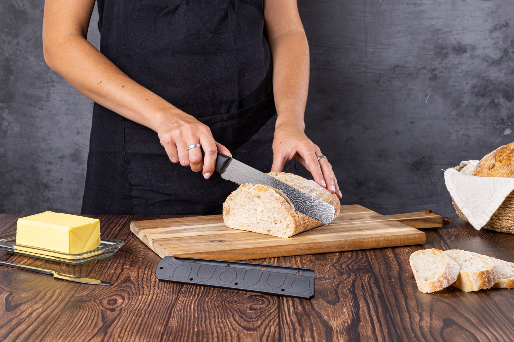 Bread Knife
