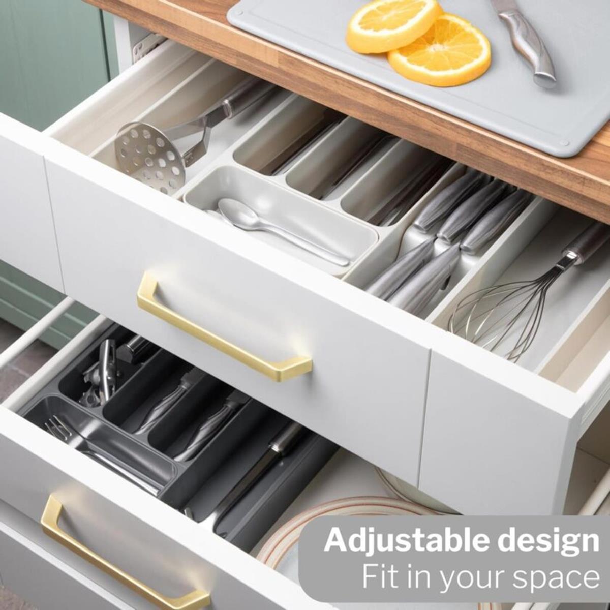 Light grey adjustable cutlery drawer to fit in your space easily and in an organized manner.