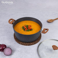 nuovva grey marble stockpot with lid, wooden handle and knob for easy home cooking. 