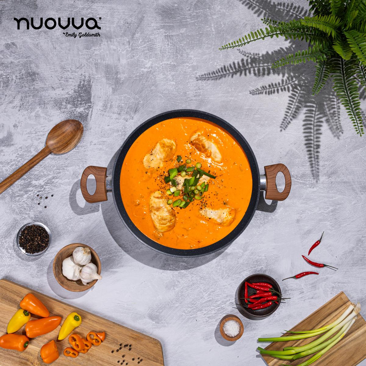 nuovva marble stockpot with wooden handle for easy home cooking