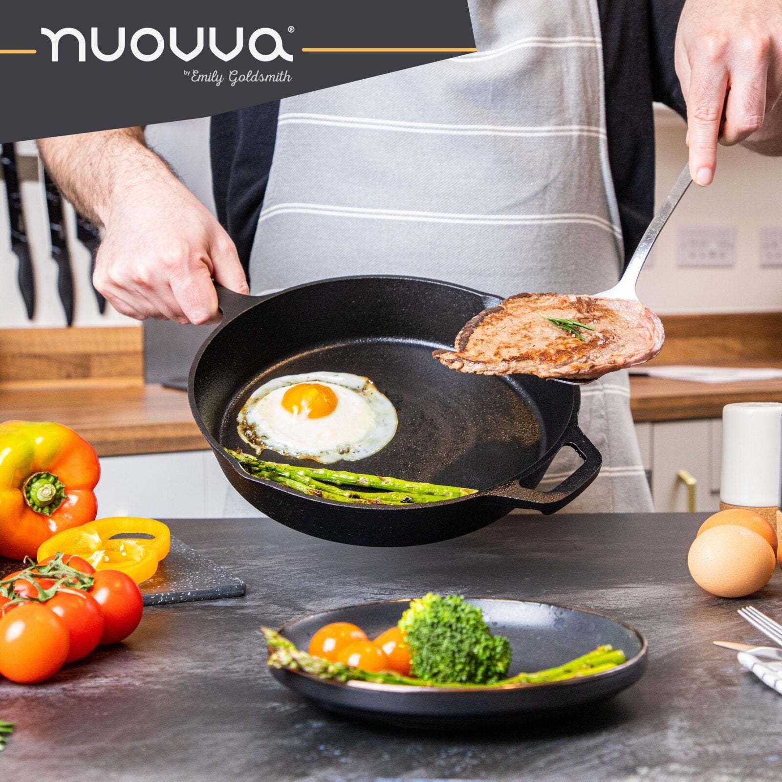 Nuovva pre-seasoned cast iron skillet with handle 